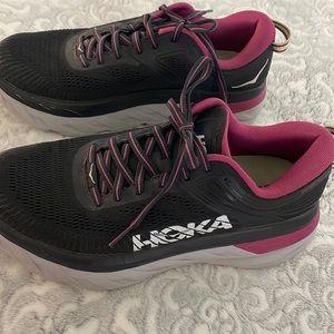 Hoka one one